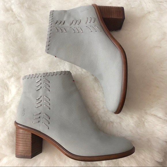 ED by ELLEN DeGENERES Susumu Leather Ankle Boots Sz 7.5 - Picture 2 of 10
